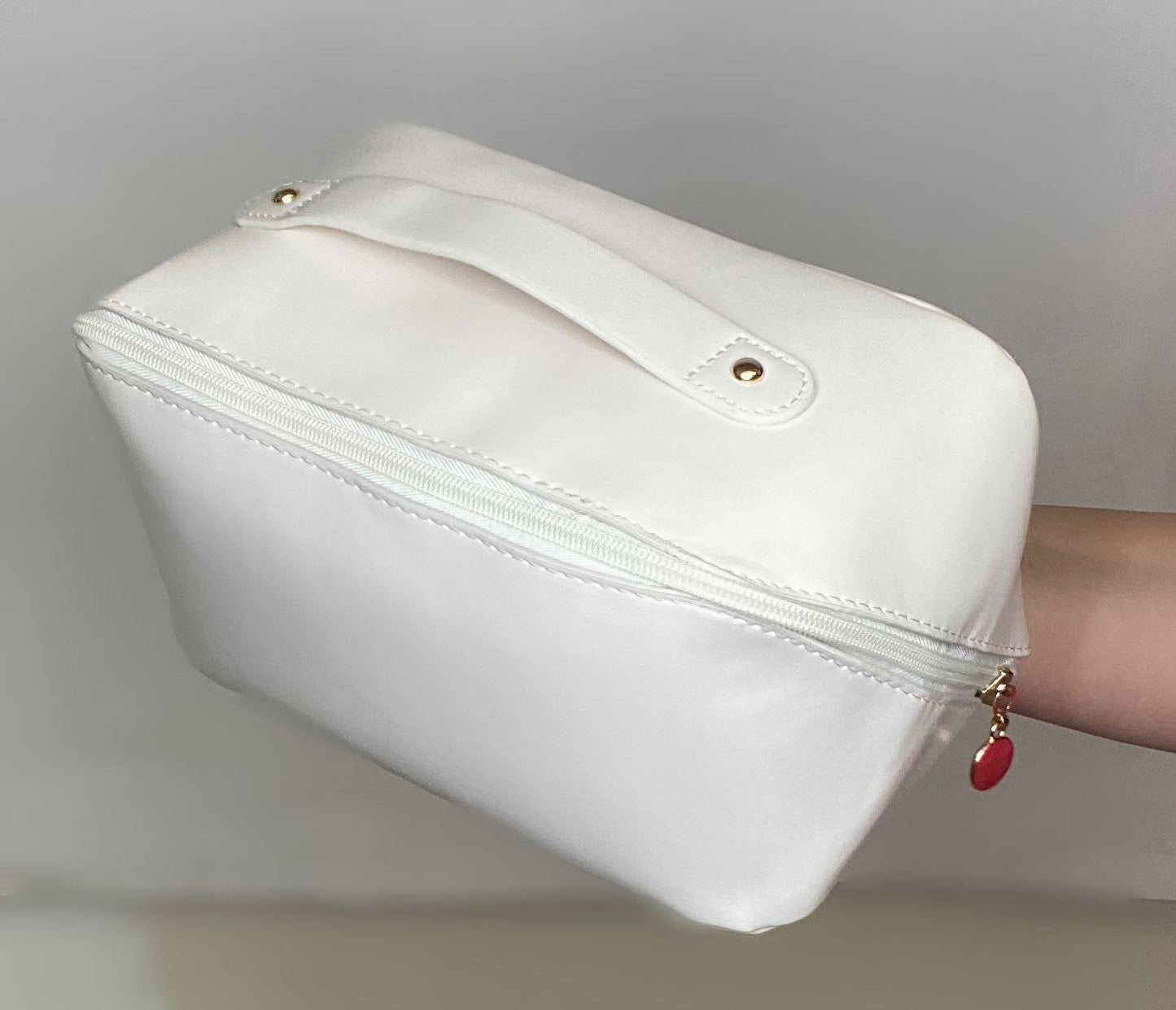 Zip around cosmetic case- PLAIN